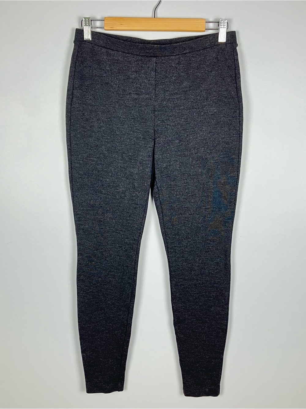 Chico’s Fabulously Slimming Gray Heather Ankle Leggings Pull On Size 0 | US 4/6